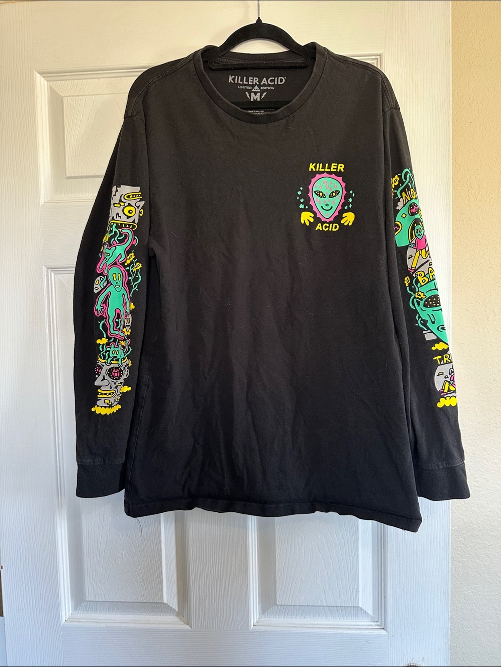 Killer Acid Black Long Sleeve Graphic Tee with Neon Alien Art